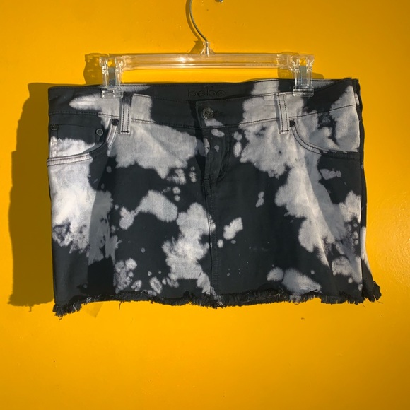 BEBE BLACK AND GREY MINI SKIRT !!! Size 31 - Picture 1 of 3